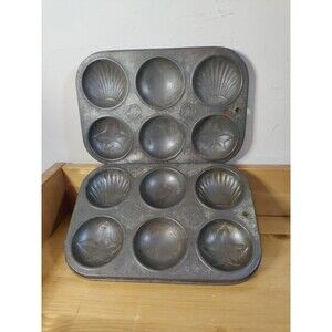 Lot Of 2 Vtg England Shapes Different Designs Metal Cookies Baking Tray 9.5x6.5"